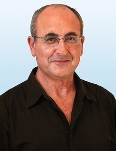 דניאל בן-סימון